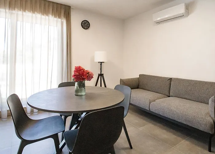 Apartament App Mercado *